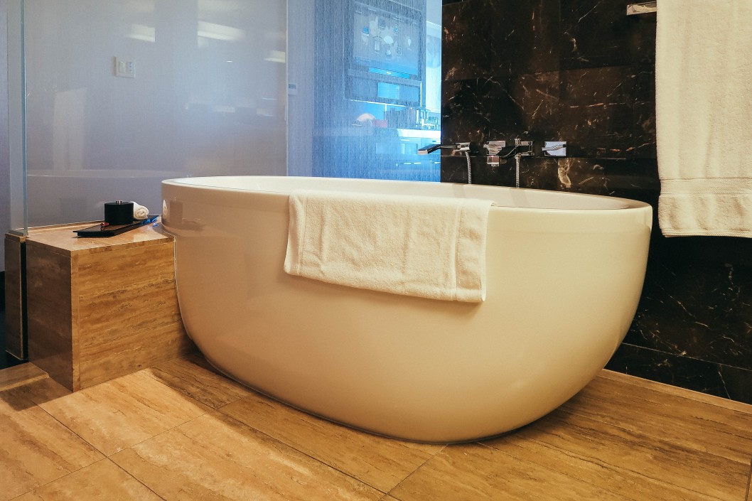 Ultimate Guide To Bathroom Renovations – TUBEQ